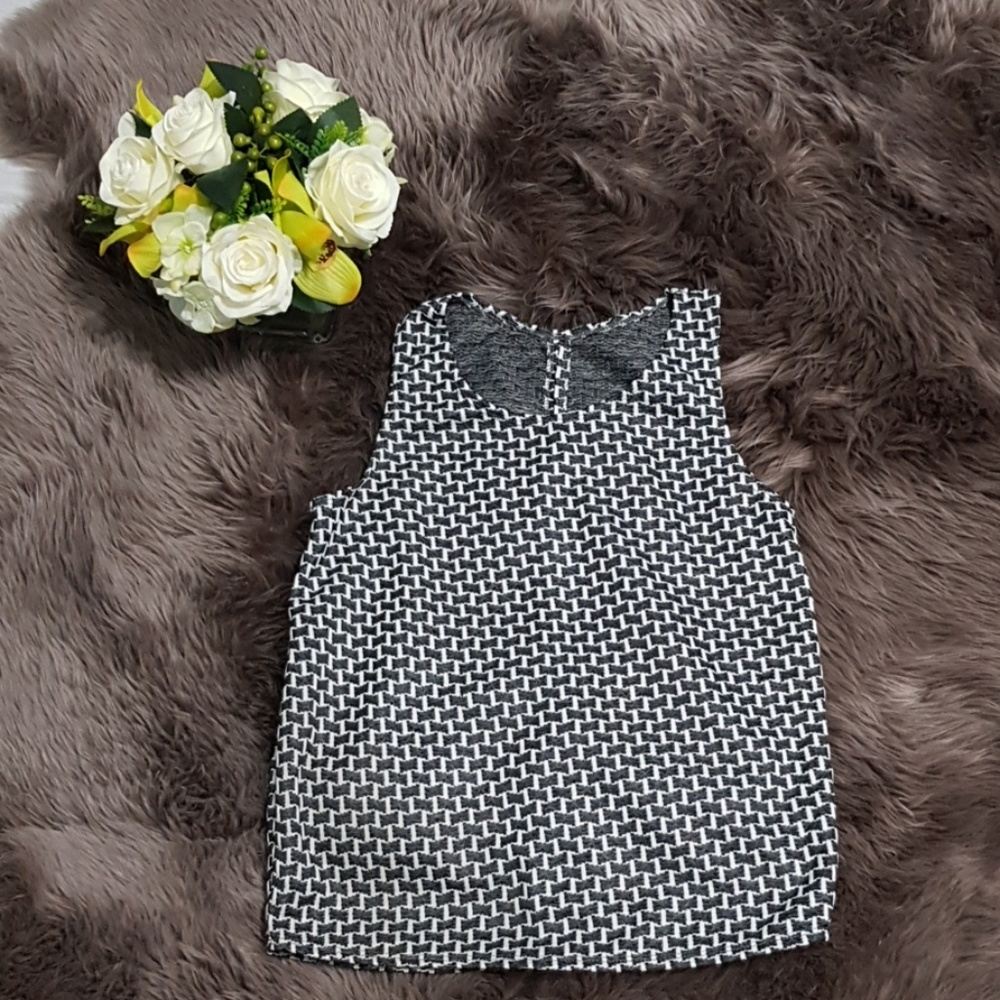 Gray White Sleeveless Tank Top NWOT